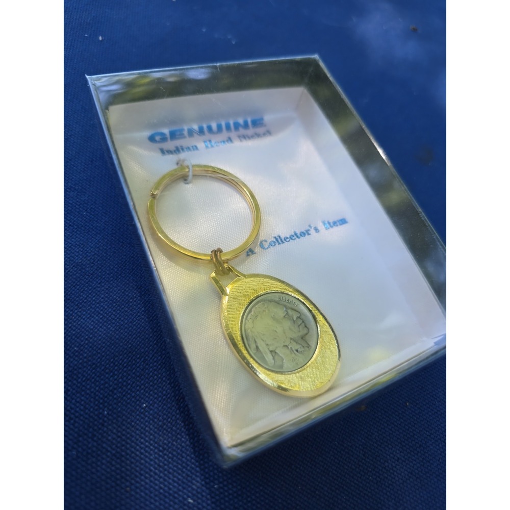 Vintage NOS 1929 Buffalo Head Nickle Gold Tone Keychain Collectors Item In Box